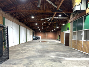 3101 S Hill St, Los Angeles, CA for lease Interior Photo- Image 2 of 7