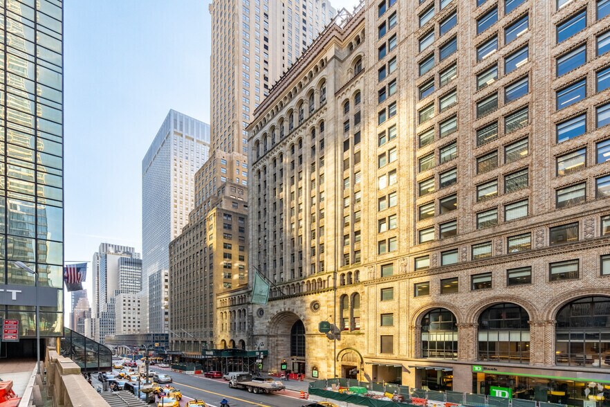 110 E 42nd St, New York, NY à louer - Photo principale - Image 1 de 14