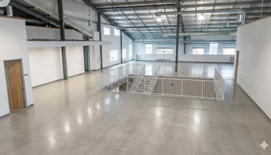 4400 Port Union Rd, West Chester, OH for lease Interior Photo- Image 2 of 6