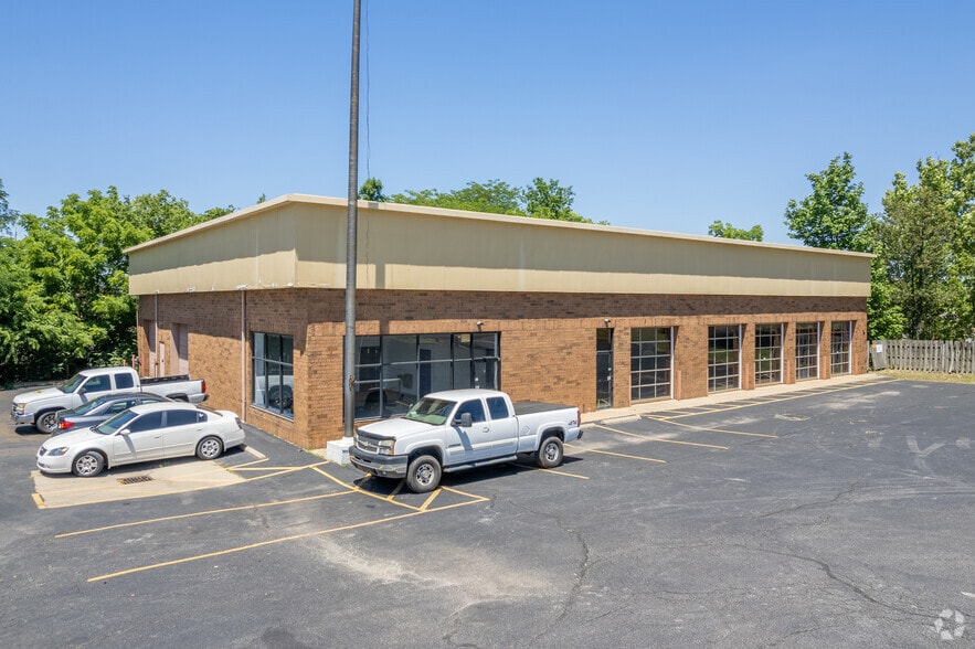 8218 US Highway 42, Florence, KY à vendre - Photo principale - Image 1 de 4