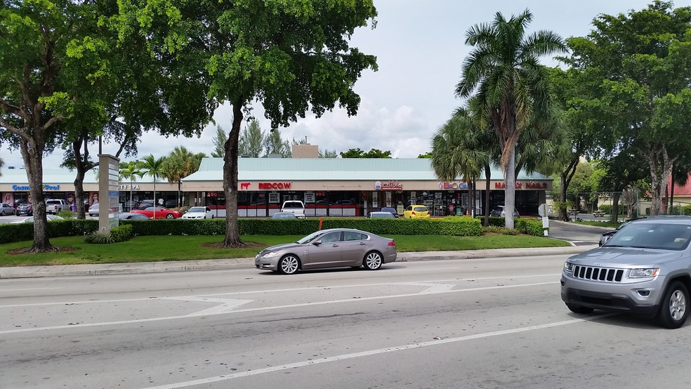 1005-1031 S Federal Hwy, Fort Lauderdale, FL à louer - Photo du bâtiment - Image 1 de 1