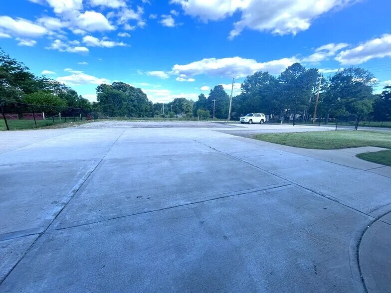 1841 Denmark Rd, Union, MO à vendre - Photo du bâtiment - Image 3 de 13