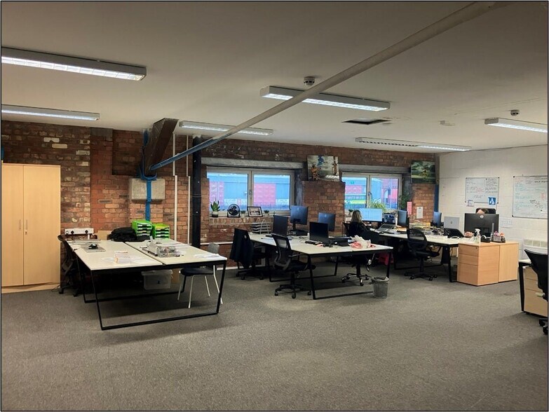 Harrington Rd, Liverpool à louer - Photo du bâtiment - Image 2 de 14