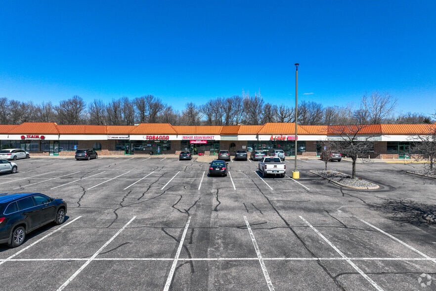 2231 E 11th Ave, Saint Paul, MN à louer - Photo du bâtiment - Image 2 de 5