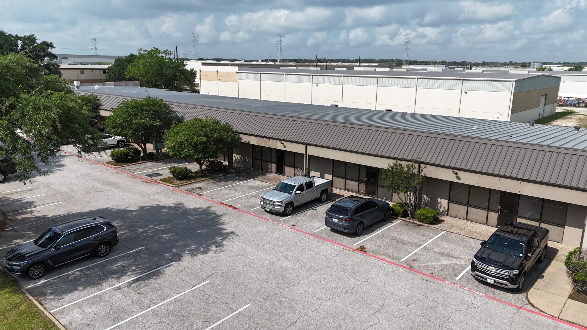 10900 Brittmoore Park Dr, Houston, TX for lease Primary Photo- Image 1 of 6