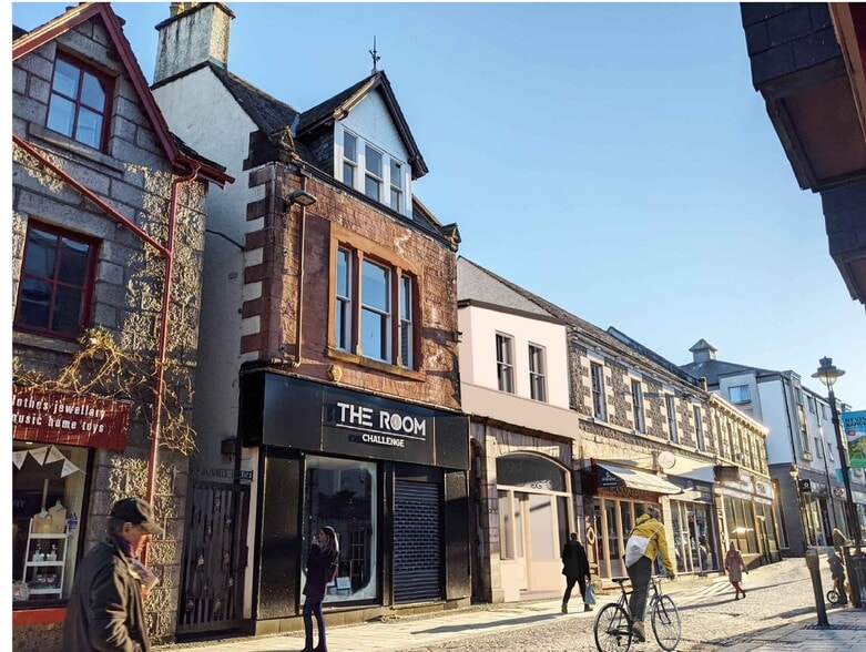 86 High St, Fort William for sale - Building Photo - Image 2 of 7