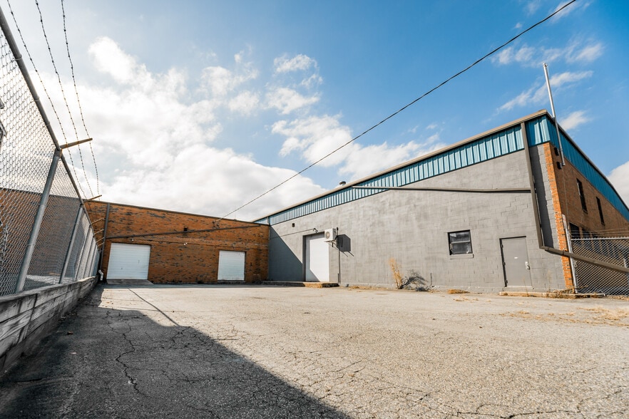 15 Winchester St, Medford, MA for lease - Building Photo - Image 2 of 7