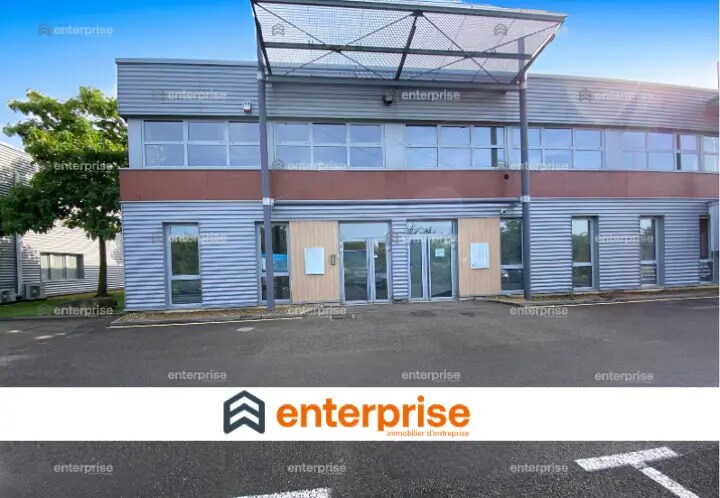 Local d'activités dans Beauvais à vendre Photo du bâtiment- Image 1 de 6