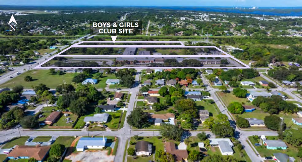 2202 Avenue Q, Fort Pierce, FL for sale - Building Photo - Image 2 of 5