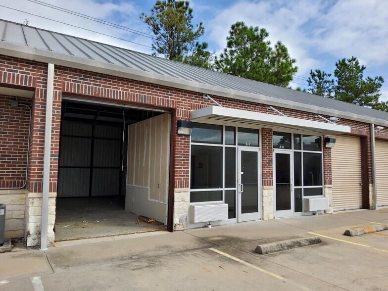 2870 Gessner Rd, Houston, TX à louer - Photo du bâtiment - Image 3 de 6