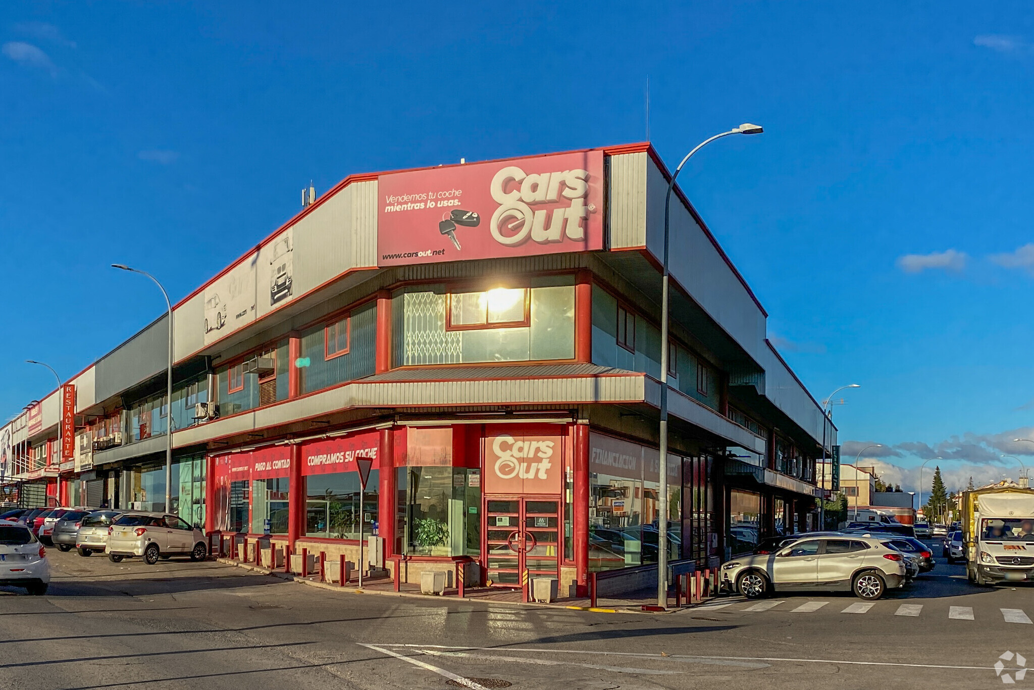 Retail in Moraleja de Enmedio, MAD for lease Building Photo- Image 1 of 9