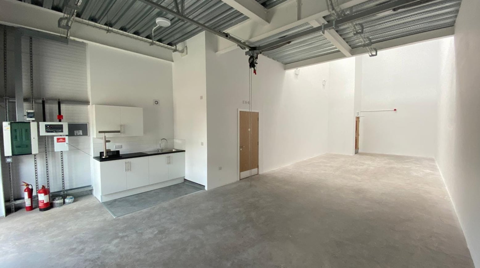 10 Endermere Rd, Coventry, WMD CV6 5PY - Unit Unit 1 -  - Interior Photo - Image 1 of 2
