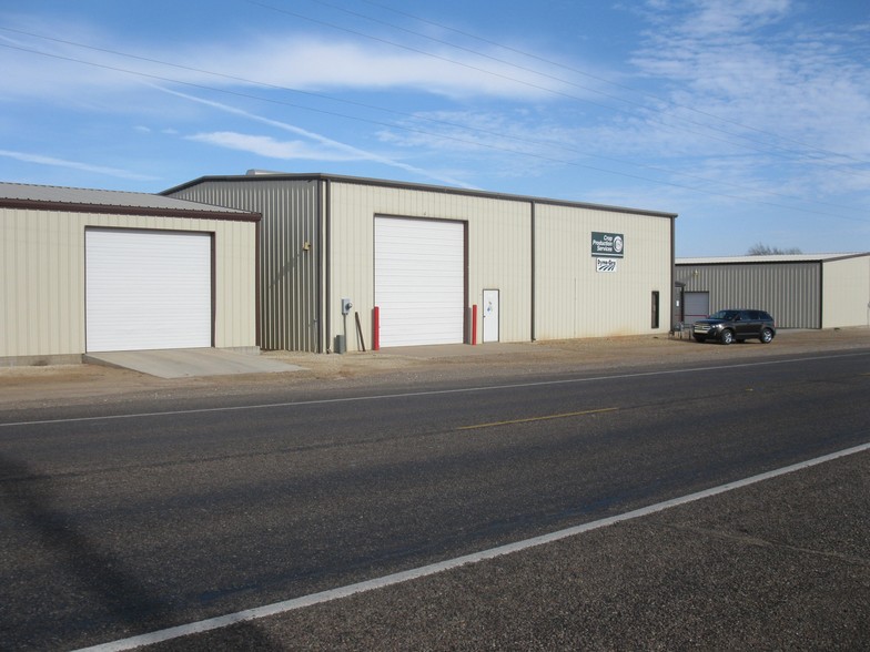 1120 N Industrial Blvd, Slaton, TX à vendre - Photo du bâtiment - Image 1 de 1