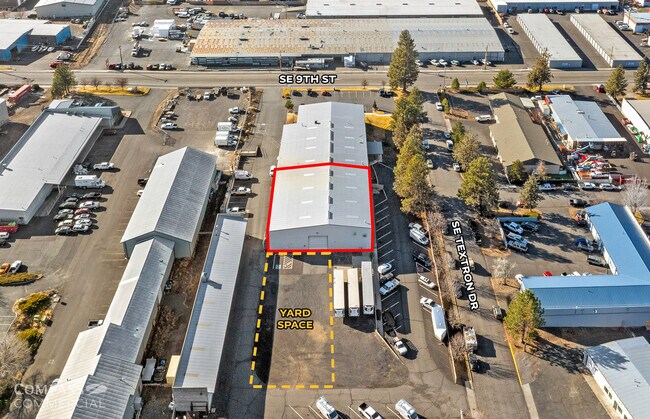 Plus de détails pour 110 SE 9th St, Bend, OR - Industriel à louer