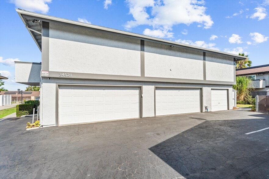 24521 Raymond Way, Lake Forest, CA for sale - Building Photo - Image 3 of 15