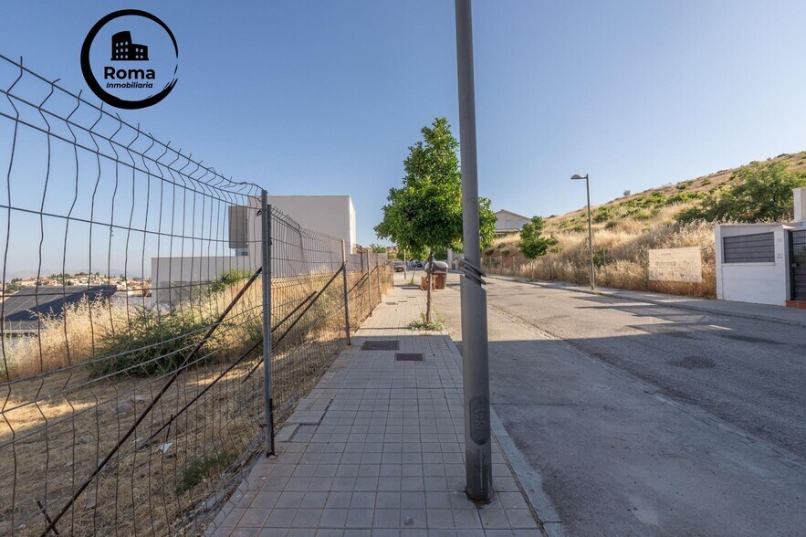 Calle Malvasía, 9, Huétor Vega, Granada à vendre - Photo du bâtiment - Image 3 de 46