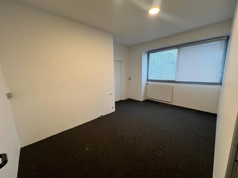 507 Place Des Champs Elysées, Évry-Courcouronnes à louer - Photo intérieure - Image 2 de 4