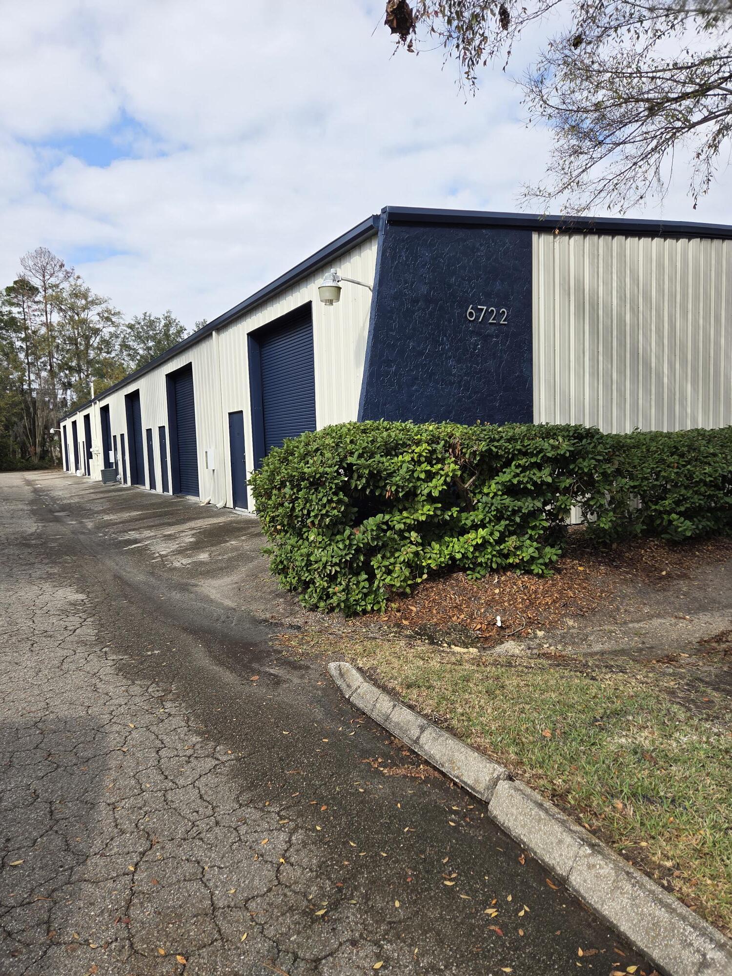 6722 NW 18th Dr, Gainesville, FL for lease Building Photo- Image 1 of 2