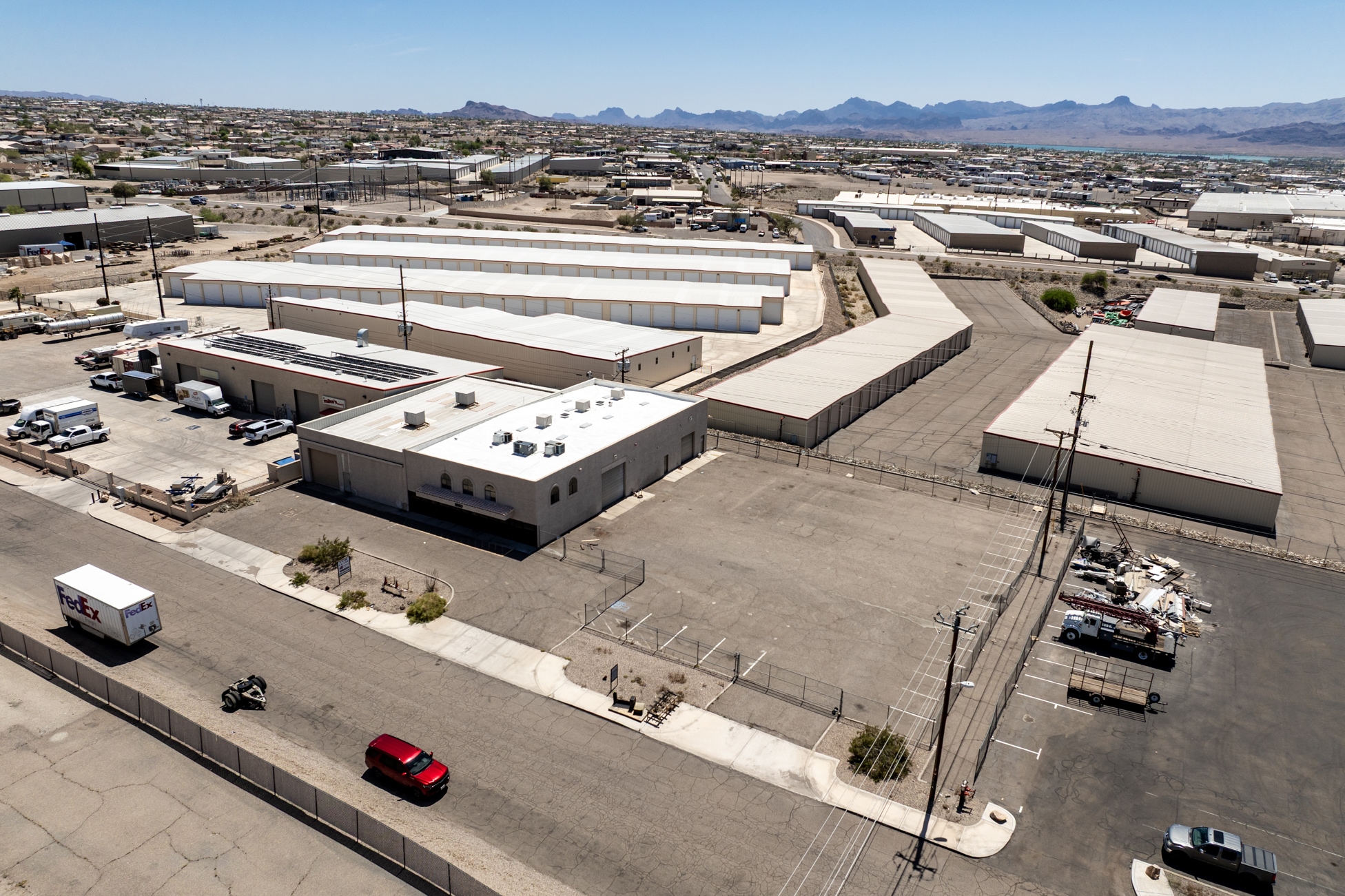 1950 Centers Ave, Lake Havasu City, AZ for lease Primary Photo- Image 1 of 40