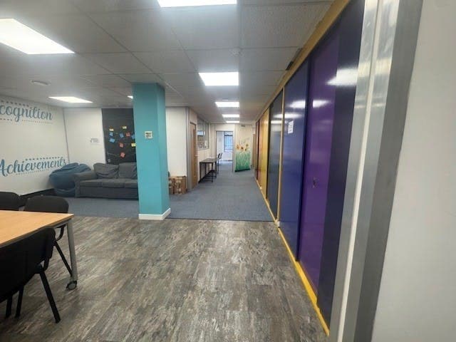 5-7 Wells Ter, London for lease - Building Photo - Image 2 of 10