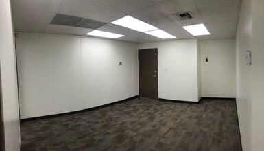 10509 San Diego Mission Rd, San Diego, CA à louer Photo intérieure- Image 1 de 4