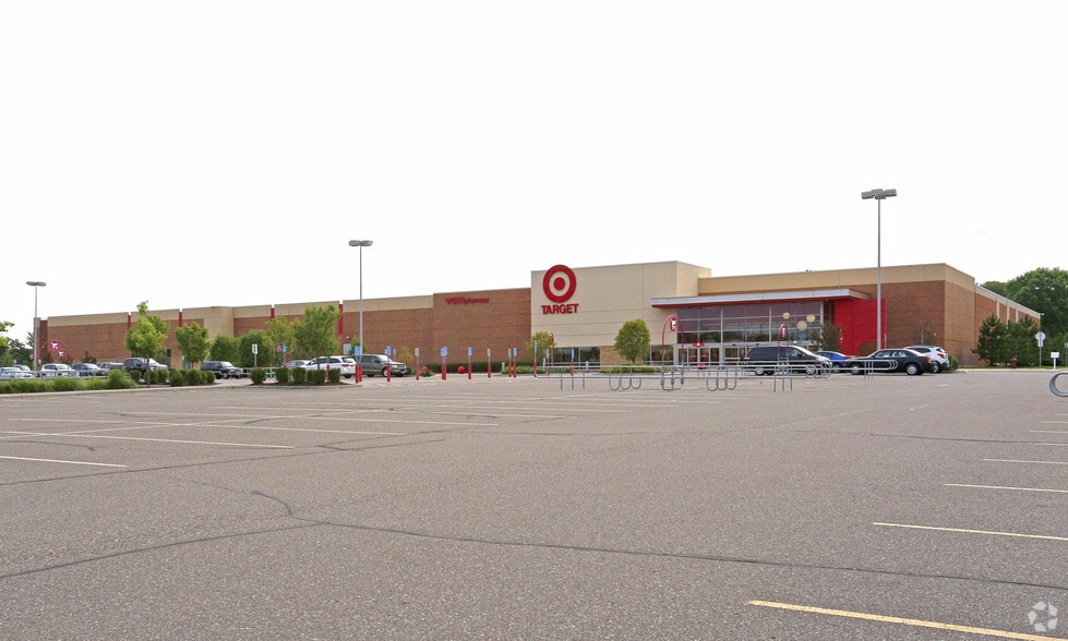 Hwy 55, Inver Grove Heights, MN à louer - Photo du bâtiment - Image 3 de 5