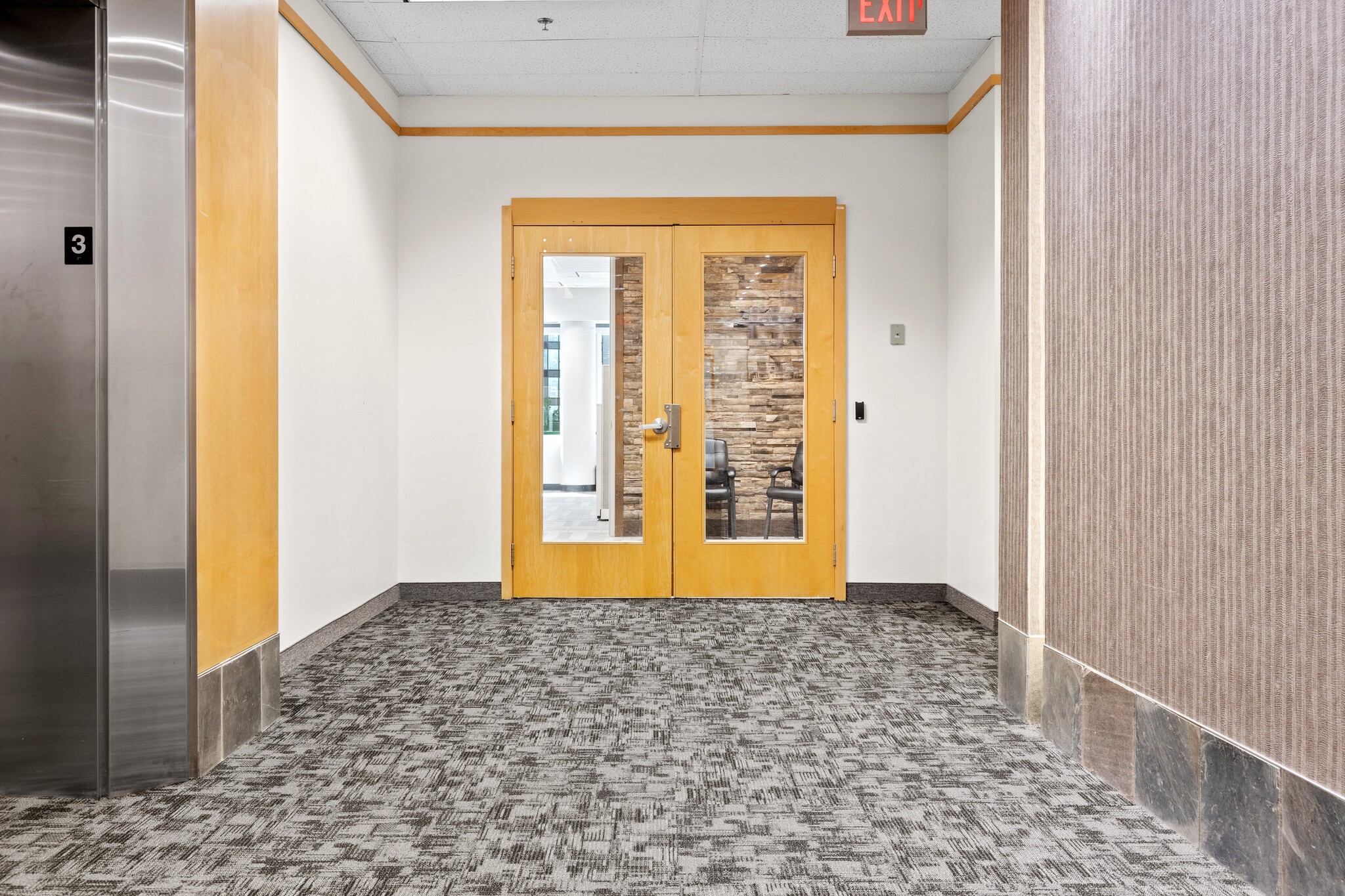 555 Legget Dr, Ottawa, ON for lease Interior Photo- Image 1 of 25