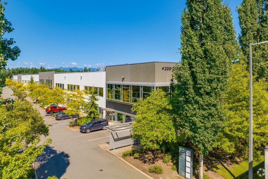 27353 58th Cres, Langley, BC for lease - Aerial - Image 2 of 6