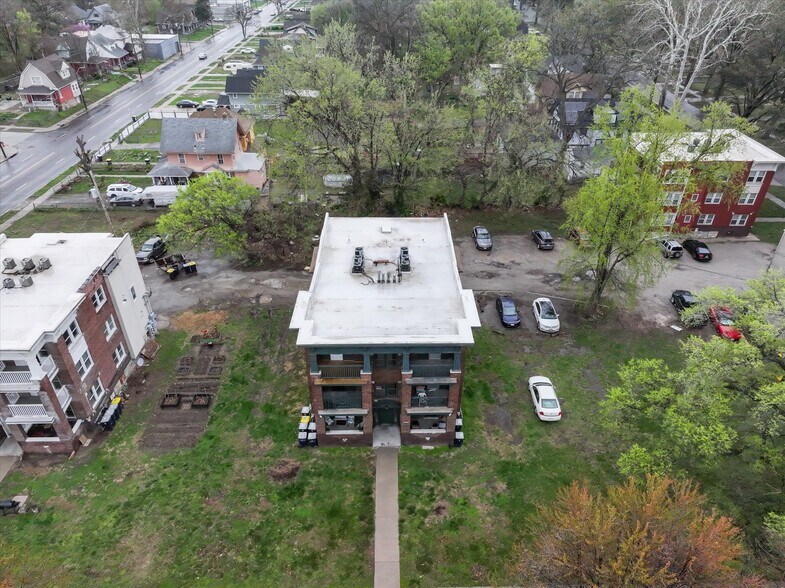 2713-2715 Benton Blvd, Kansas City, MO à vendre - Photo du bâtiment - Image 3 de 51