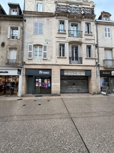 22-26 Rue Du Bourg, Dijon for lease - Building Photo - Image 2 of 5