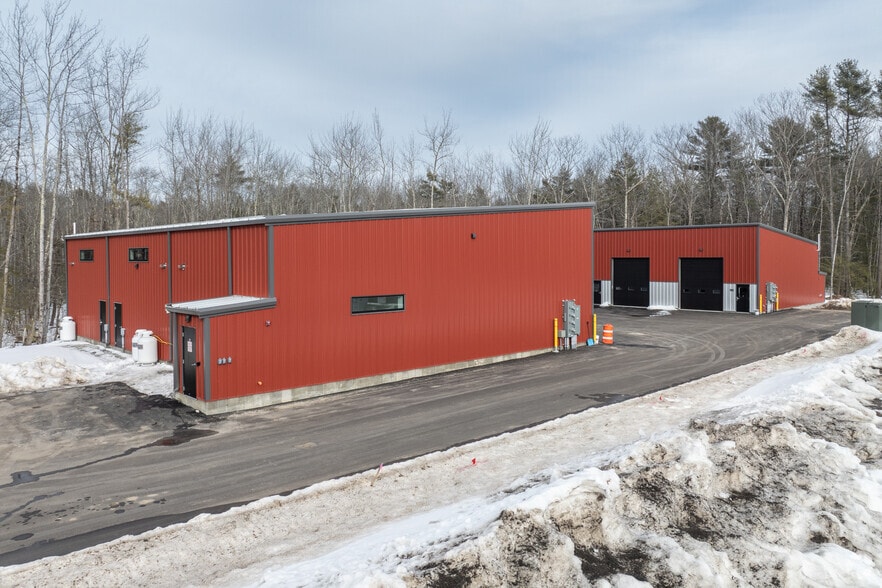 1249 Portland Rd, Arundel, ME for lease - Building Photo - Image 2 of 3