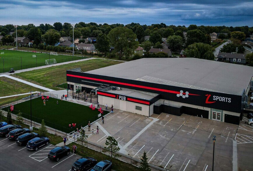 707 Doc Henry Rd, Greenwood, MO à vendre - Photo du bâtiment - Image 2 de 34
