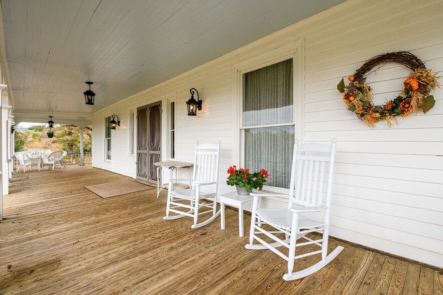 1526 Highway 255 N, Sautee Nacoochee, GA for sale - Building Photo - Image 3 of 61