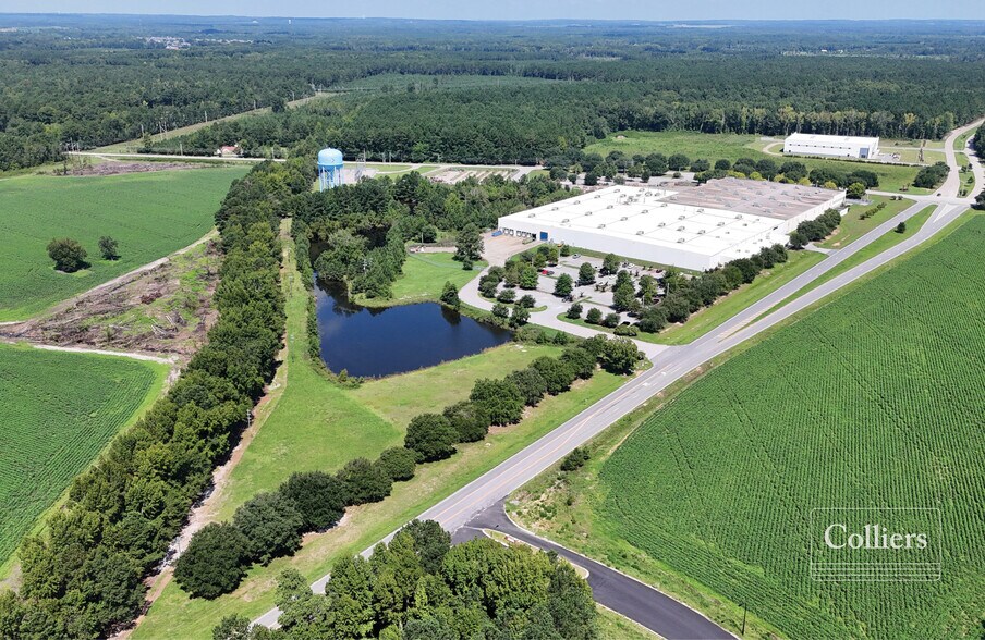 650 Jefferson Rd, Sumter, SC à louer - Photo du bâtiment - Image 3 de 6