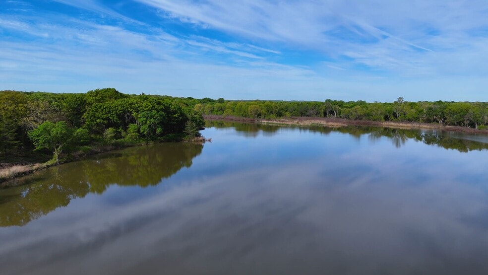 2548 County Road 2690, Alvord, TX for sale - Commercial Listing Video - Image 2 of 59