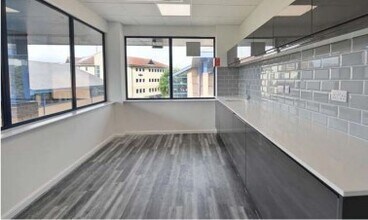 Almondsbury Business Park, Bradley Stoke à louer Photo intérieure- Image 2 de 3