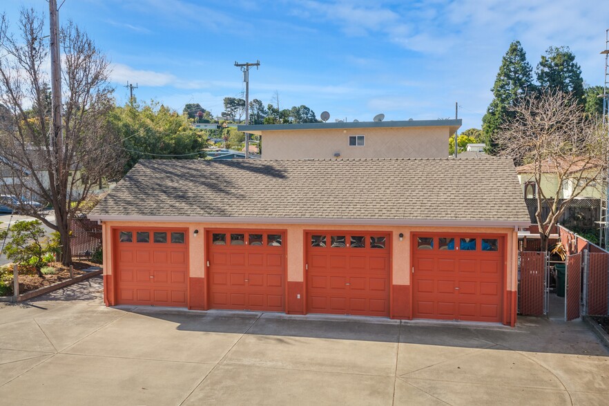 815 San Pablo Ave, Pinole, CA à vendre - Photo du bâtiment - Image 2 de 24