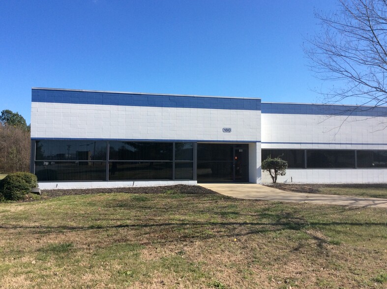 180 Commerce Ctr, Greenville, SC for lease - Building Photo - Image 1 of 4