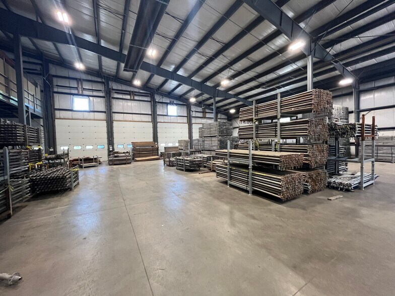 42 Capital Ave, Lisbon, ME à louer - Photo intérieure - Image 3 de 7