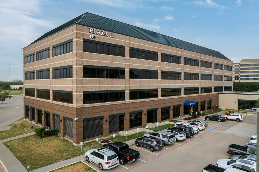 440 W LBJ Fwy, Irving, TX for lease - Building Photo - Image 1 of 4