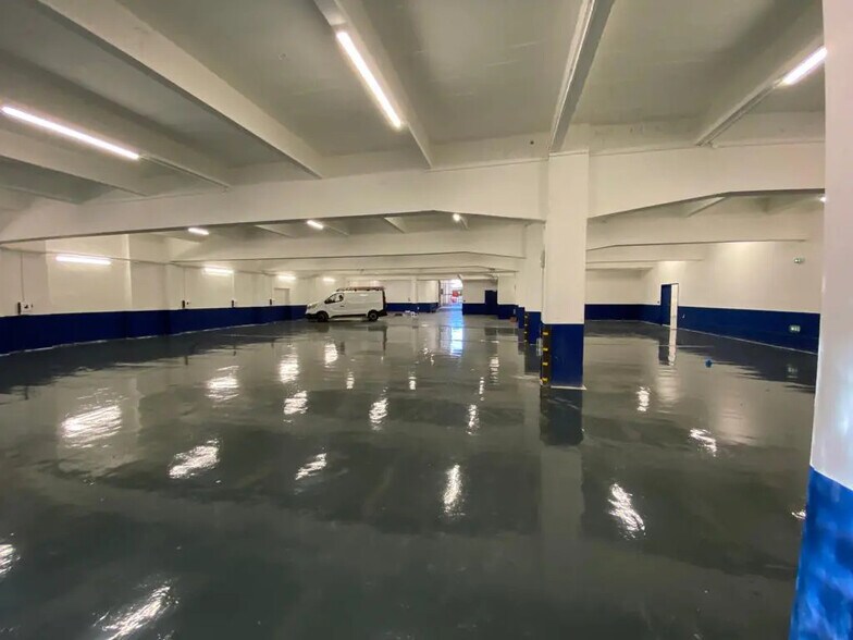 Industriel dans Marseille à louer - Photo intérieure - Image 3 de 15