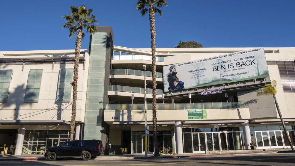 8305 W Sunset Blvd, West Hollywood, CA à louer - Photo du bâtiment - Image 2 de 46