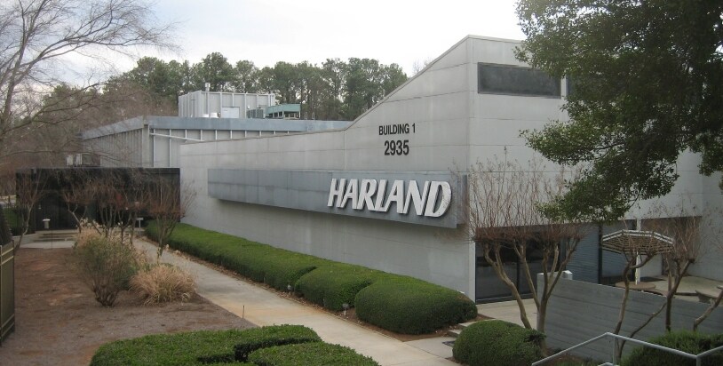 2933 Miller Rd, Decatur, GA à louer - Photo du bâtiment - Image 3 de 3