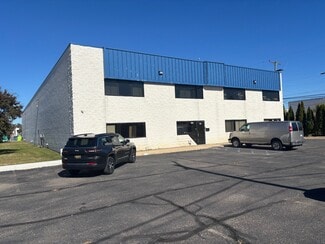Plus de détails pour 6739 Cypress Rd, Romulus, MI - Industriel à vendre