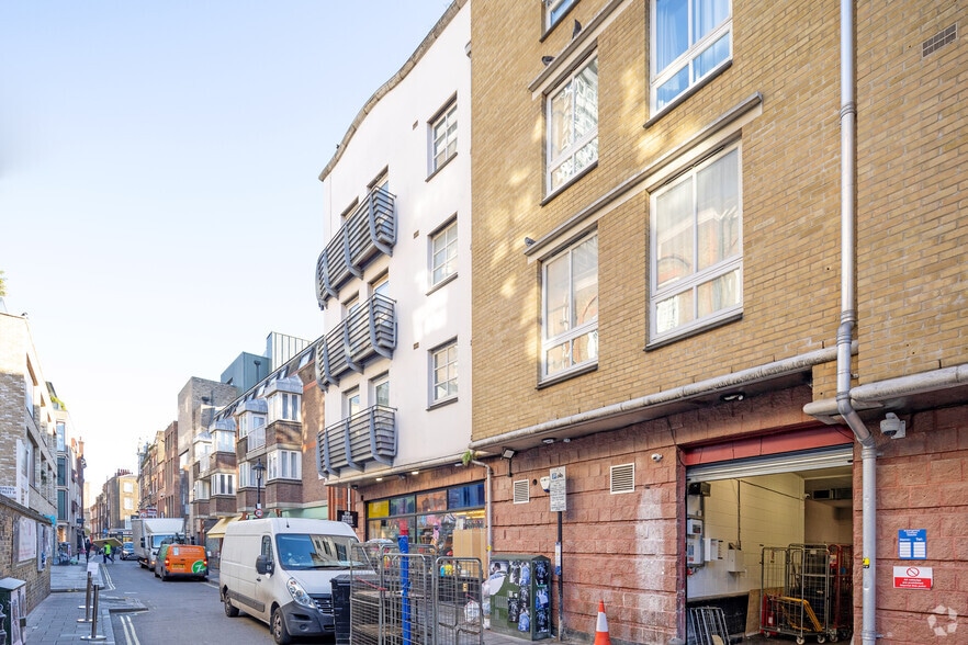 22 Peter St, London for lease - Building Photo - Image 3 of 3