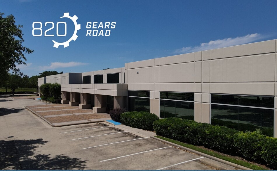 820 Gears Rd, Houston, TX for lease - Building Photo - Image 1 of 23