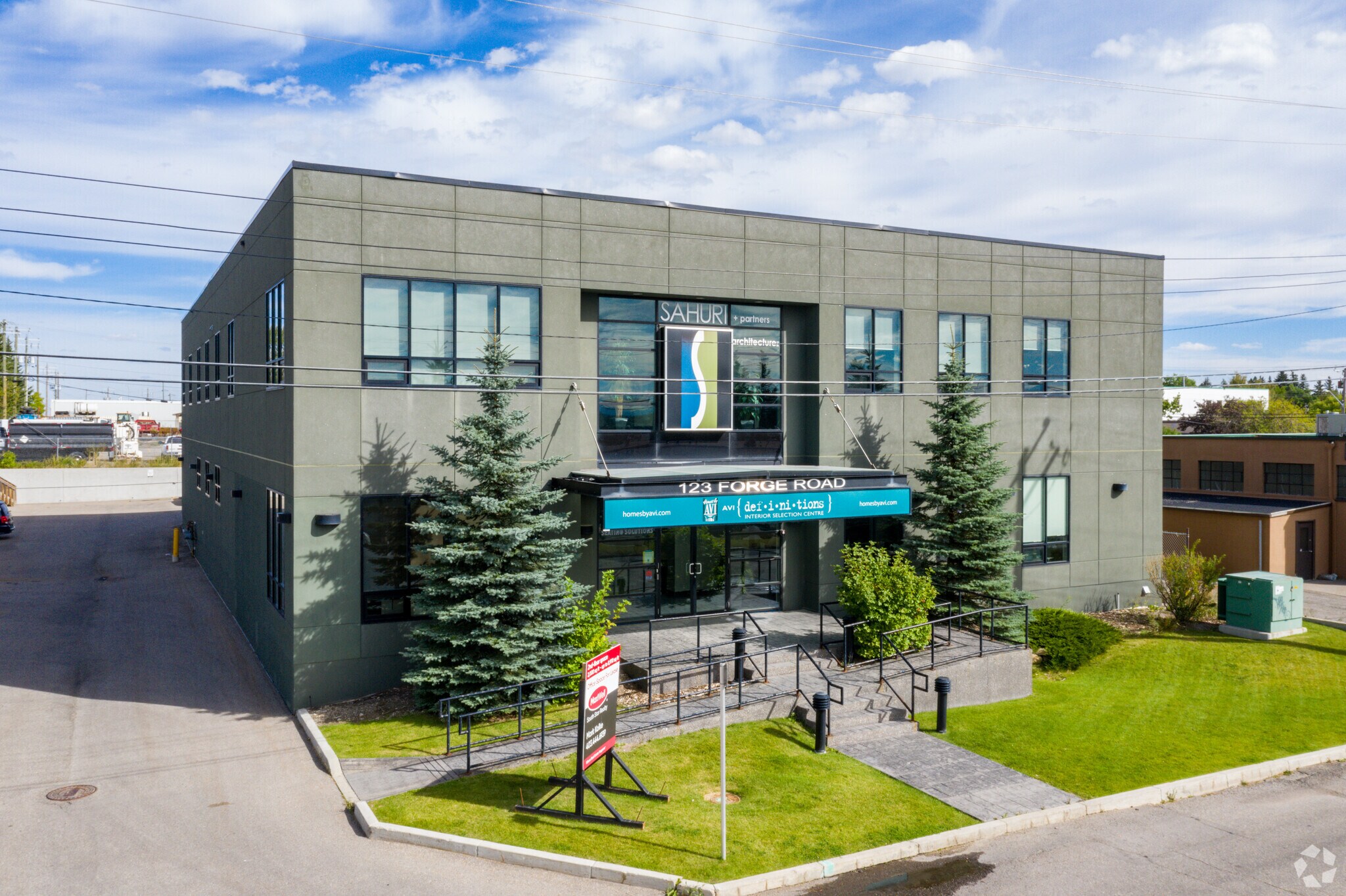 123 Forge Rd SE, Calgary, AB à vendre Photo du bâtiment- Image 1 de 1