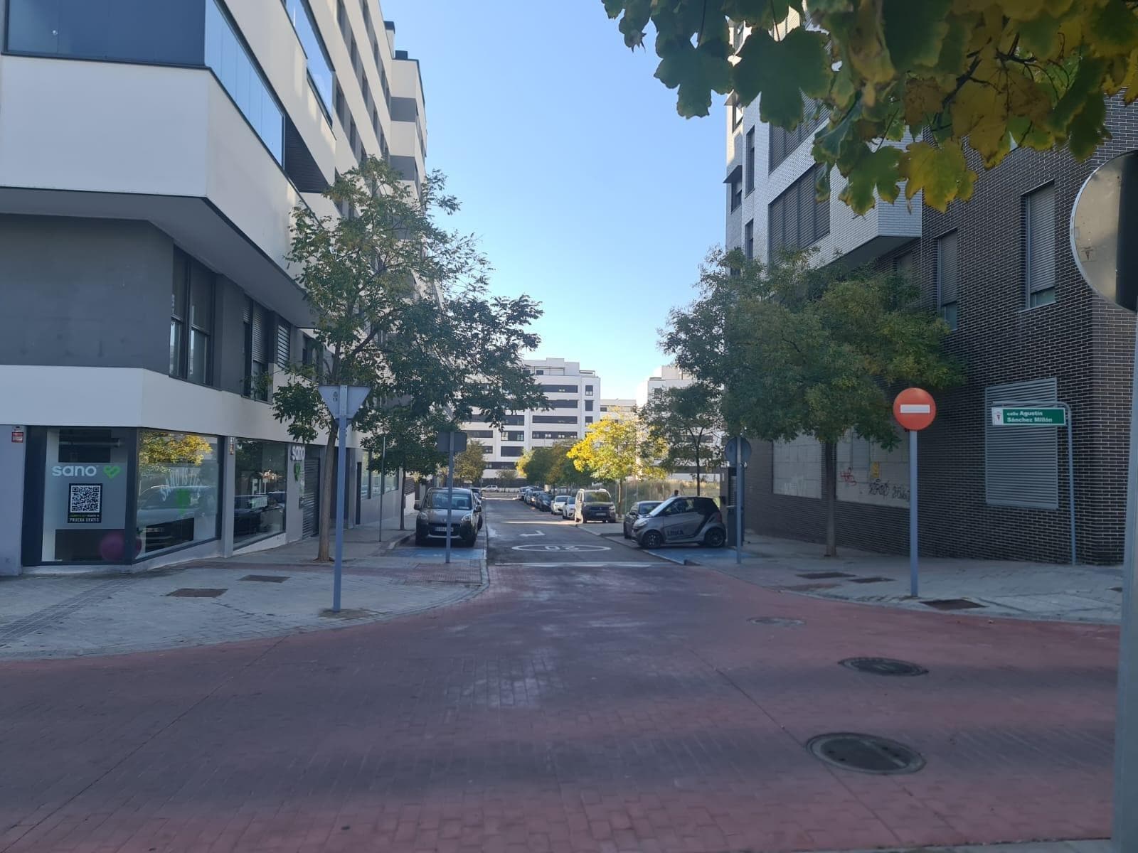 Bureau/Commerce de détail dans Rivas-Vaciamadrid, Madrid à louer Photo intérieure- Image 1 de 22