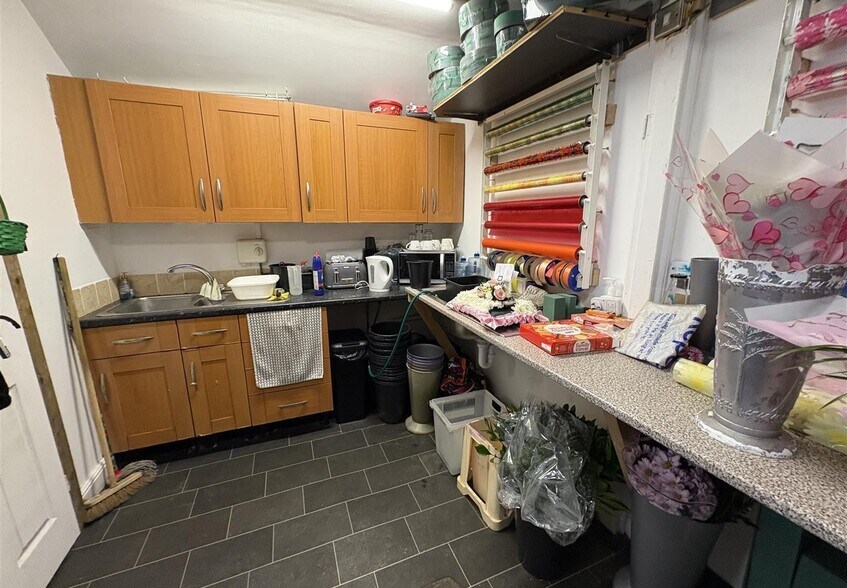 93 Newbury Ln, Oldbury à louer - Photo intérieure - Image 3 de 6