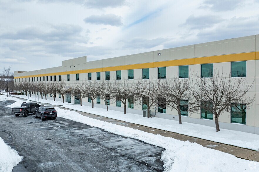 7000 Gateway Ct, Manassas, VA for lease - Building Photo - Image 3 of 8